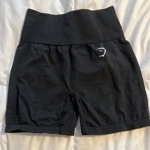 black gymshark spandex size small